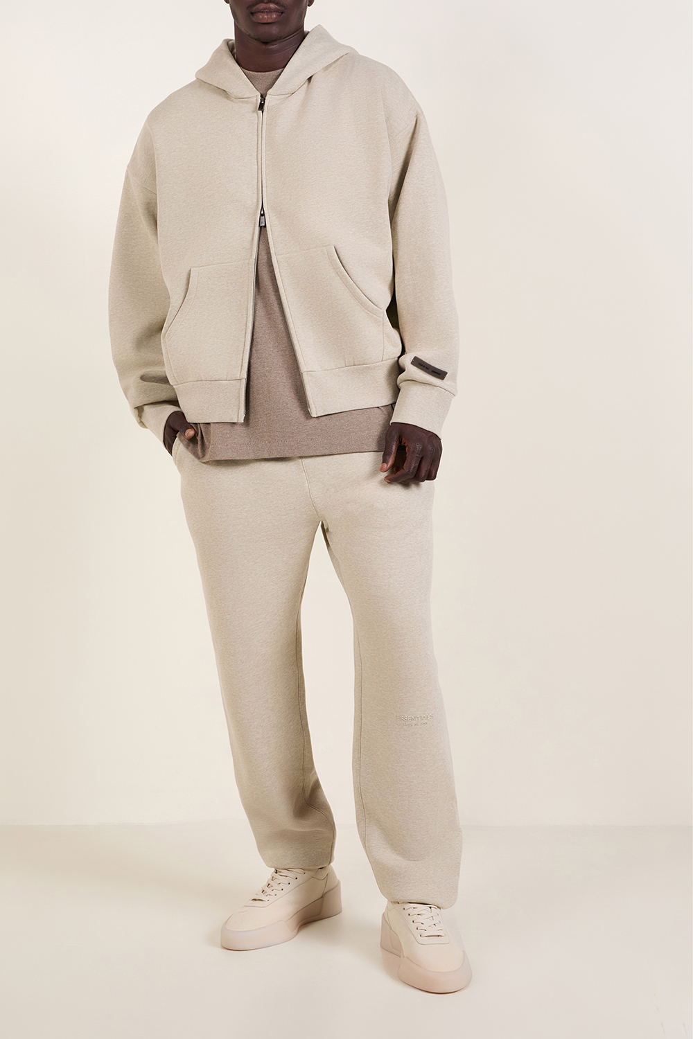 סווטשירט קפוצ'ון